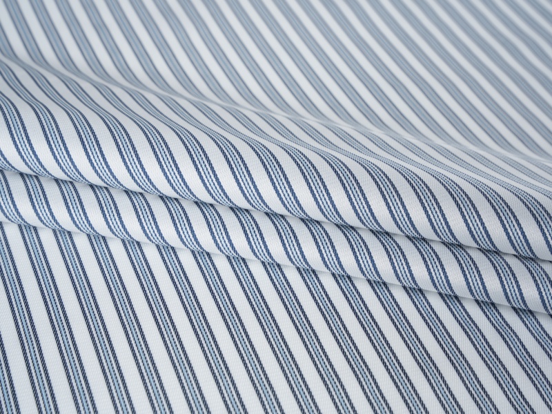 Polyesterová priadza farbená na rukávovú podšívku